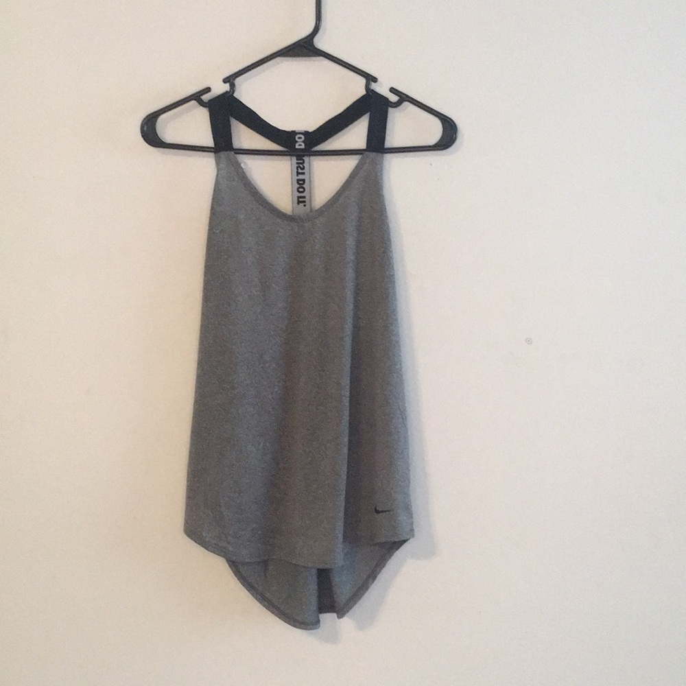 Nike tank